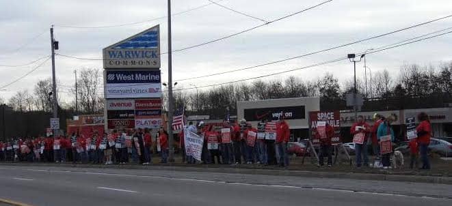 [CREDIT:IBEW] Protesters for IBEW -represented Verizon workers picketed outside the company's 400 Bald Hill Road retail location Sunday.