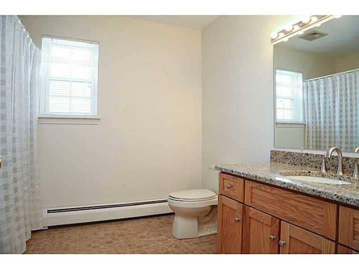 [CREDIT: Statewide MLS]  Inside a bath at 99 Post Road.