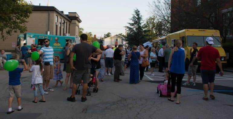 [CREDIT: Mary Carlos] Crowds returned for a second Food Truck night Thursday at City Hall.