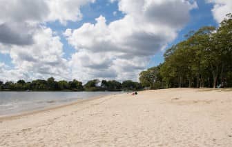 [CREDIT: Mary Carlos] Warwick City Park Beach. Acting Mayor Solomon has suspended beach parking fees for 2018.
