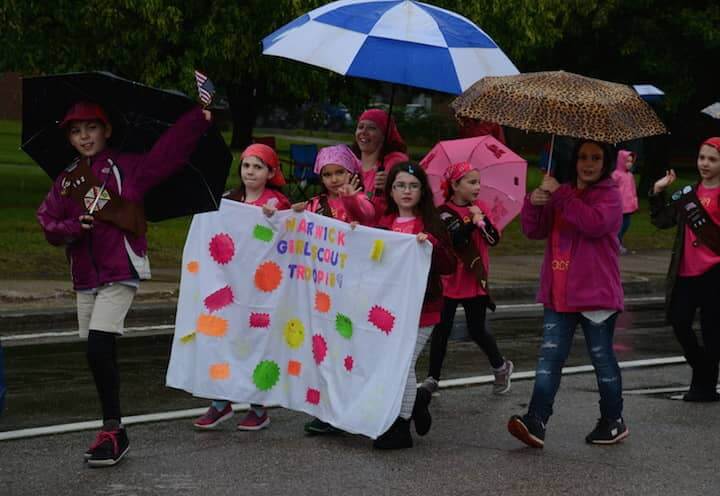 [CREDIT: Rob Borkowski] Brownie Troop in the 2017 Wawrick Memorial Day Parade.