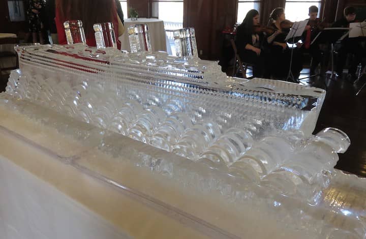 [CREDIT: SHSA] An ice sculpture of the Titanic greeted visitors at SSHSA’s second annual Ocean Liner Dinner on April 8.