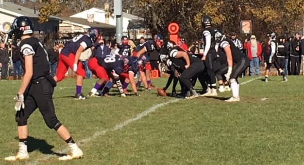 [CREDIT: Beth Hurd] At the end of their Thanksgiving football match third quarter, Toll Gate had scored 31 to Pilgrim's 18.