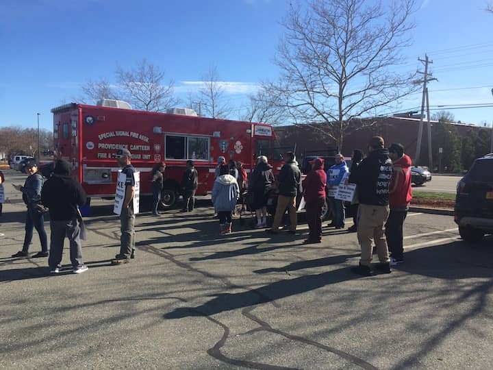 [CREDIT: Rob Borkowski] The Providence Canteen was a conspicuous show of public support for striking Stop & Shop workers Tuesday afternoon at the 2470 Warwick Ave. Store. 