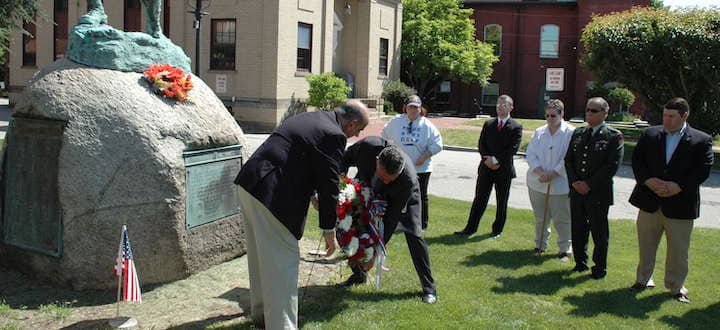 [CREDIT: Rob Borkowski] Mayor Joseph Solomon and Councilman Timothy Howe lay a wreath before the City Hall World War I memorial on Memorial Day Monday, May 26, 2019.