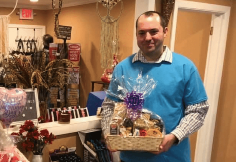 Tiger Eye Gift Shop Packs Pandemic Perseverance