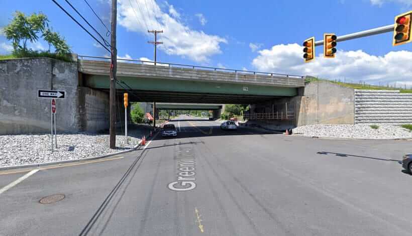 [CREDIT: Google Maps] Rte. 295 N lanes will shift starting Tuesday as RIDOT works to replace Greenville Ave. Bridge.