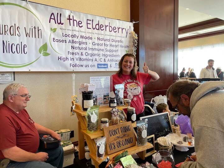 [CREDIT: Rob Borkowski] Naturals with Nicole treated shoppers to hot cider with Elderberry syrup, a hot commodity that previewed the syrup's everyday use.