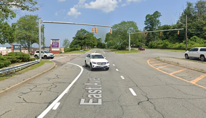 [CREDIT:RIDOT] Route 113 at Midland Commons Looking East on East Avenue, toward the East Avenue Bridge over Rte. 95 north and south. To the left is the Midland Mall. Night Rte. 95 Closures and Rte. 295 closures begin July 17.
